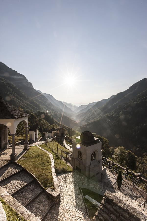 Palazzo Gamboni Swiss Historic Hotel Comologno Zewnętrze zdjęcie