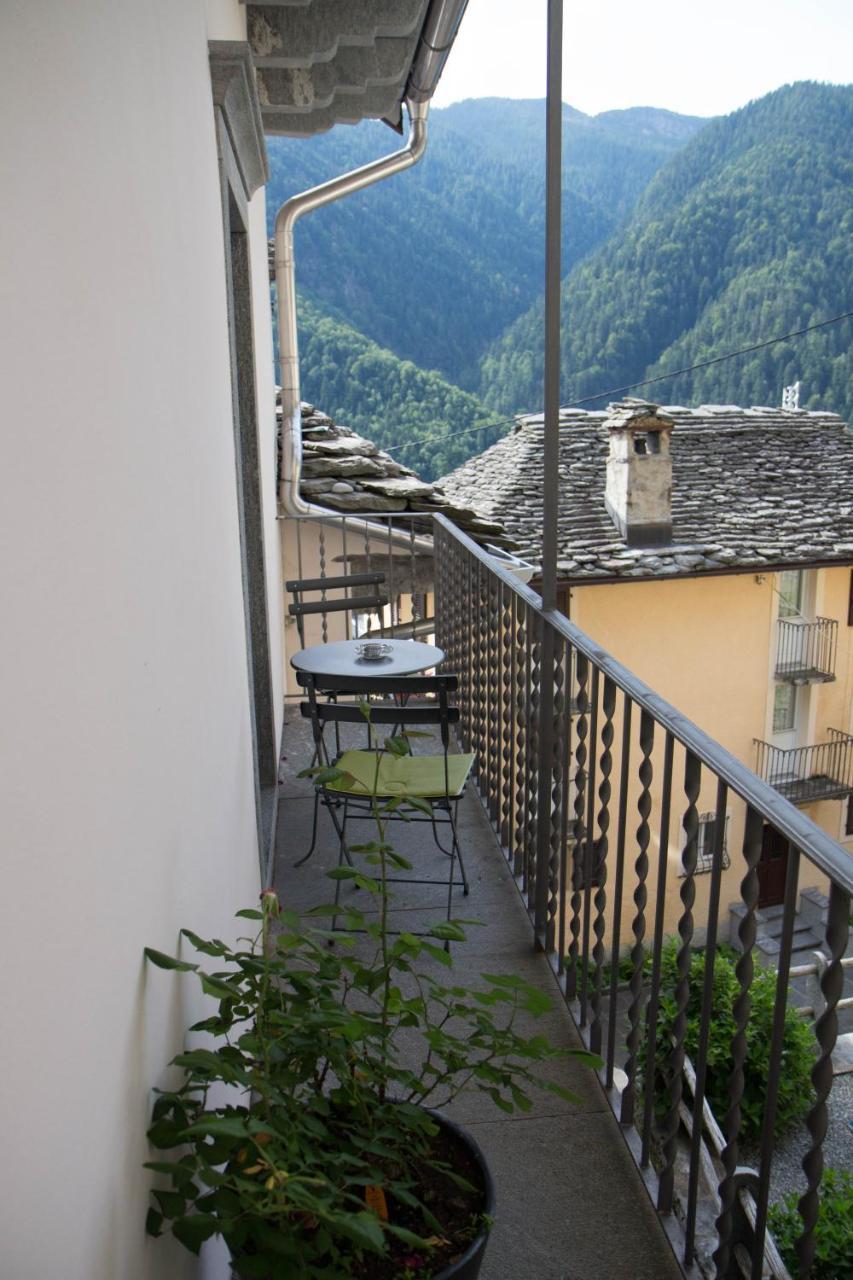 Palazzo Gamboni Swiss Historic Hotel Comologno Zewnętrze zdjęcie